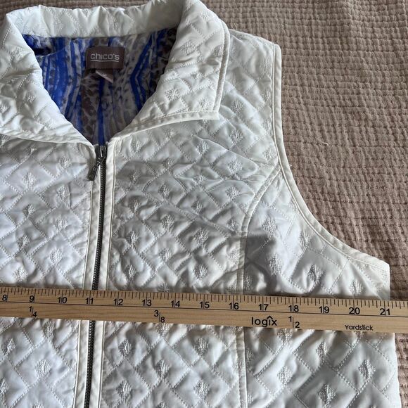 Chico's Women's Ribbed Quilted Vest Sz 2 Large White Zip Collared Pocket Lined - Picture 12 of 13